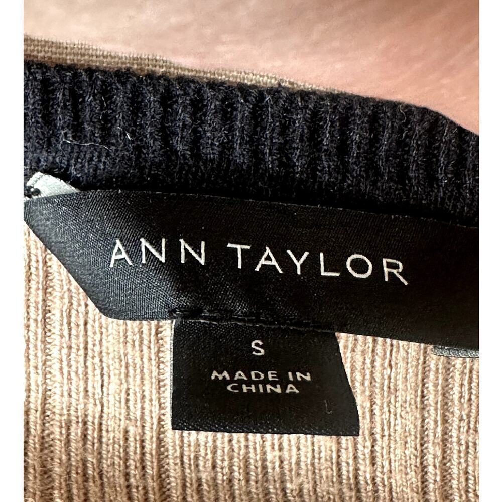 Ann Taylor Tan Black Trim Lightweight Rib Knit Sweater Women's Size S - Picture 4 of 5